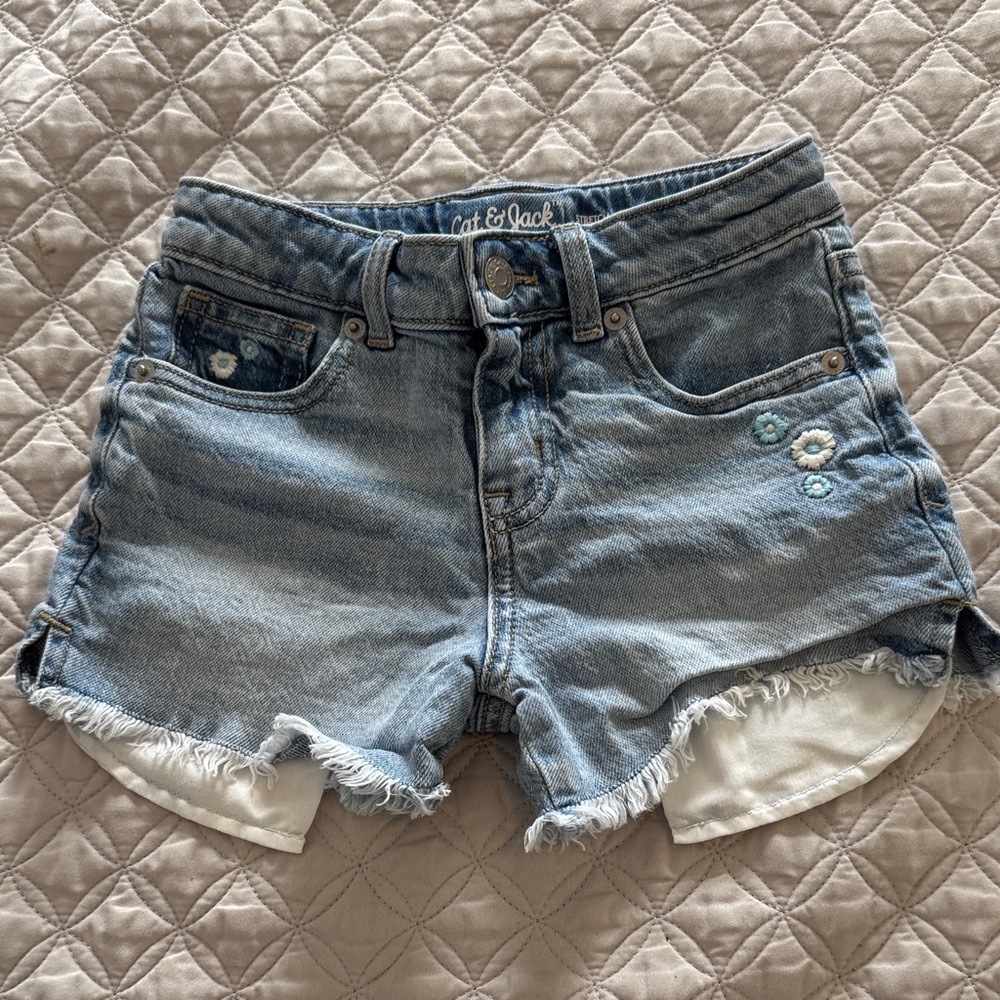 Cat & Jack Light Blue Daisy Embroidered Denim Shorts